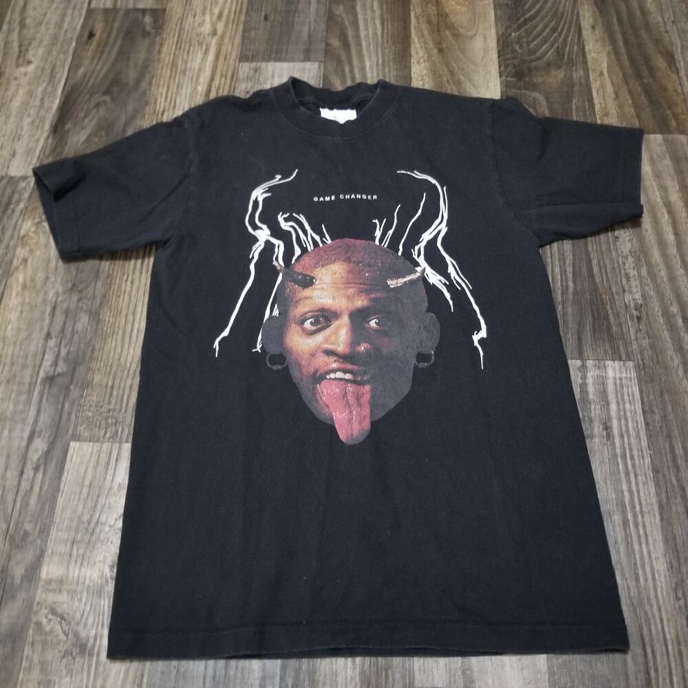 Vintage Dennis Rodman Black T-Shirt Game Changer Gray Size Medium NBA Bulls